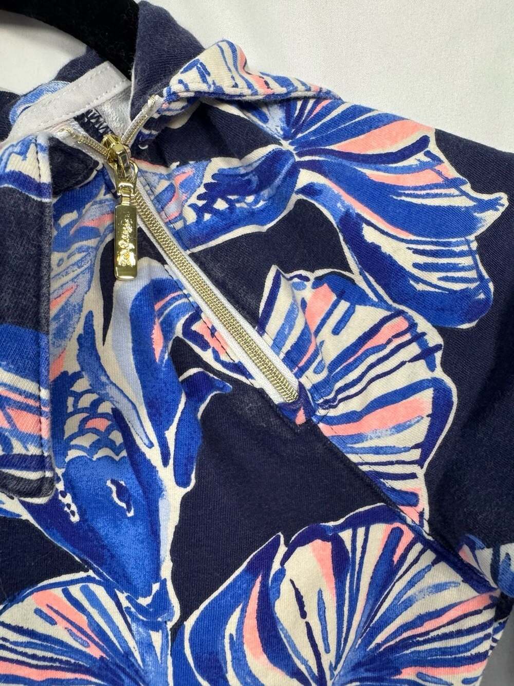 Lilly Pulitzer Booker Popover in Bright Navy In Reel Life Print - Picture 3 of 9